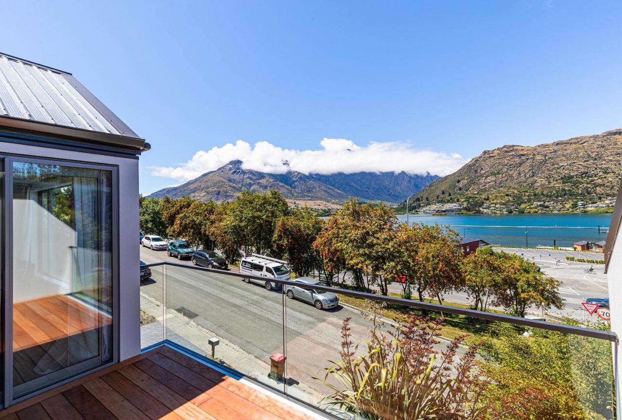 Lovely Marina Views And Sunny Balcony Queenstown Exterior photo