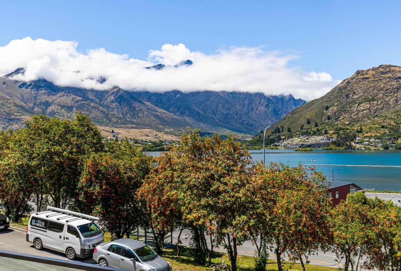 Lovely Marina Views And Sunny Balcony Queenstown Exterior photo