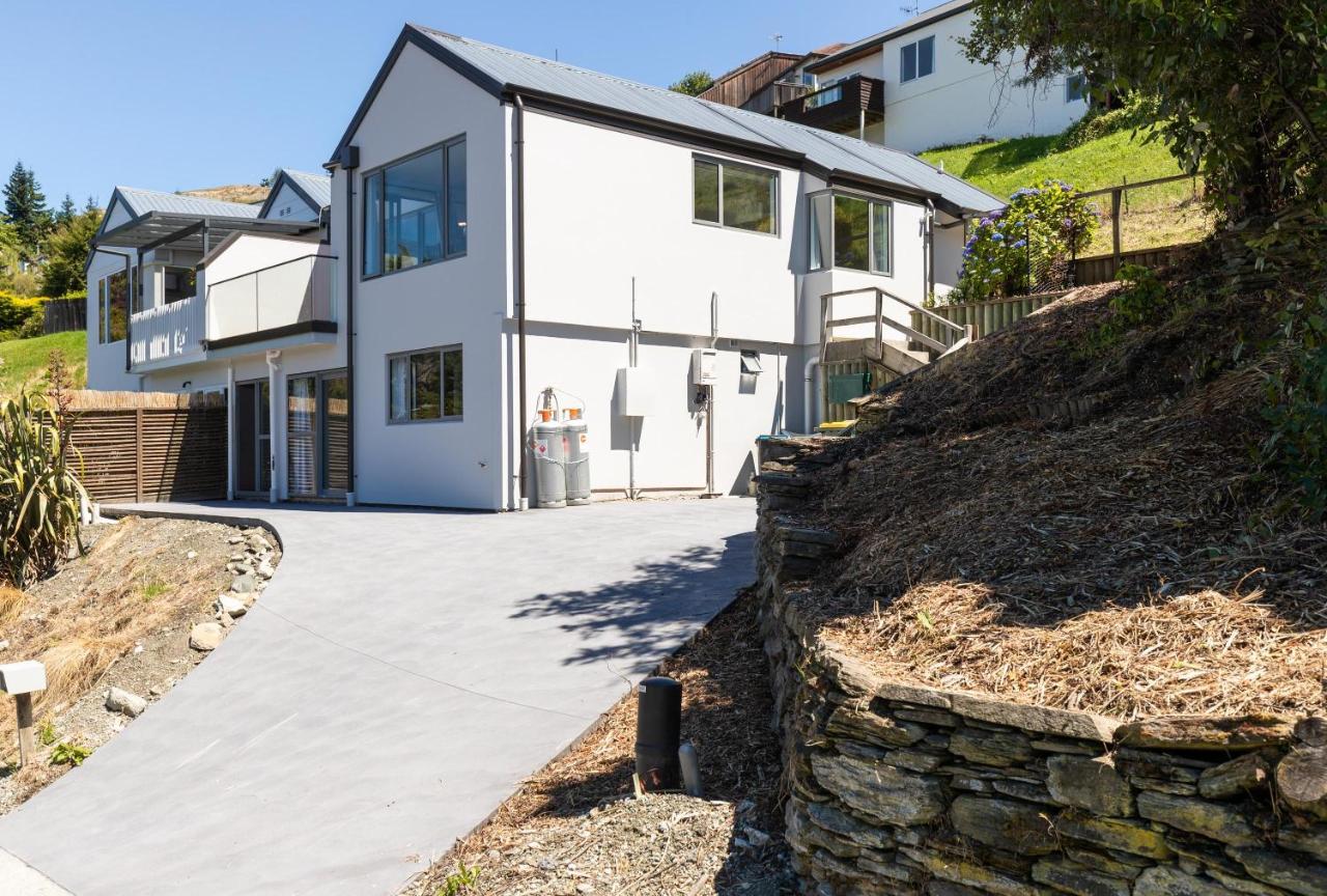 Lovely Marina Views And Sunny Balcony Queenstown Exterior photo